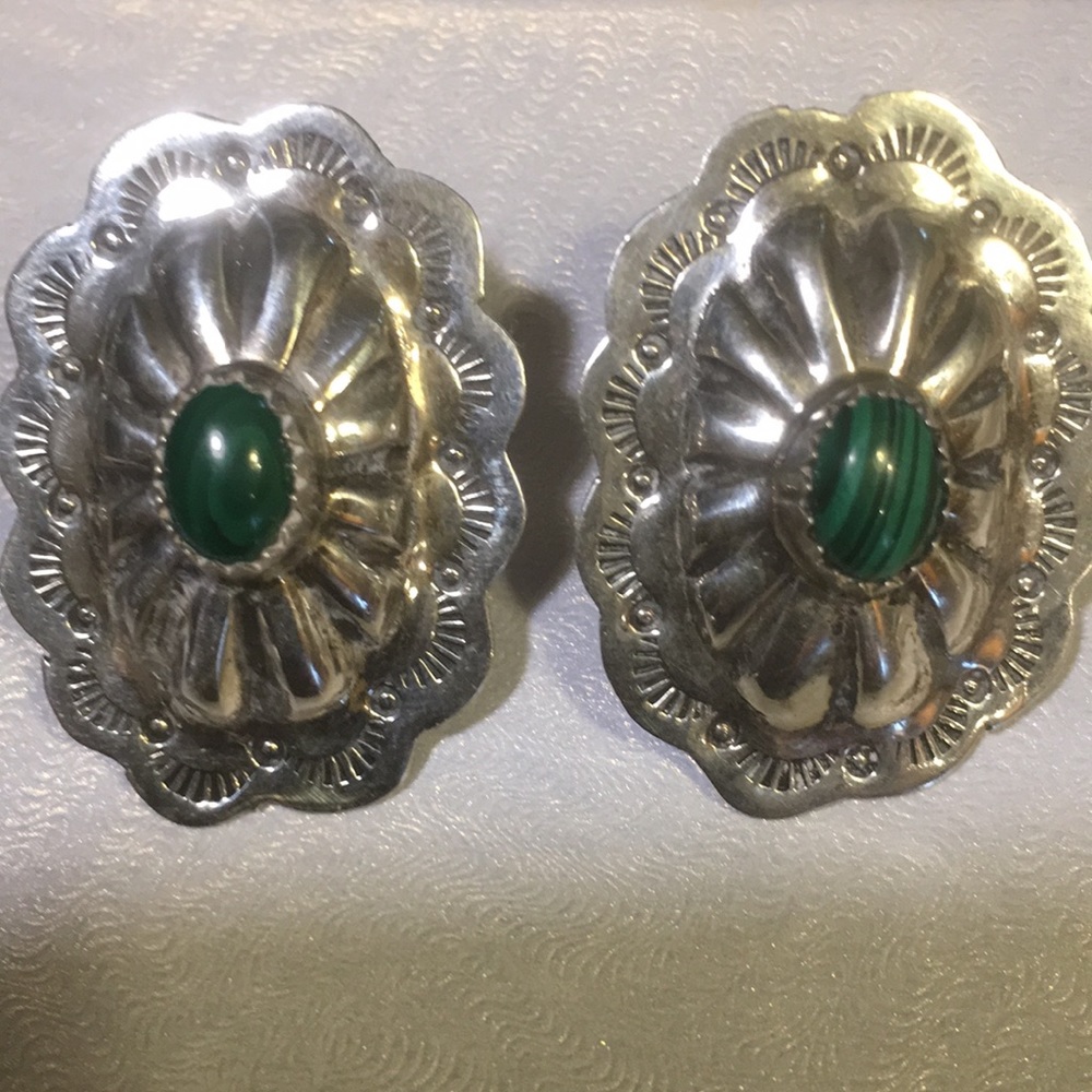 Vintage Navajo Sterling Silver Green Malachite Large Oval Post Earrings Signed - Picture 1 of 16